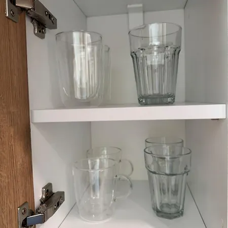 Beautiful Near The Center 아파트 *